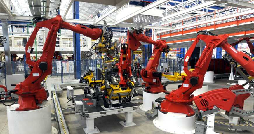 3 Most Common Challenges with Manufacturing Robots